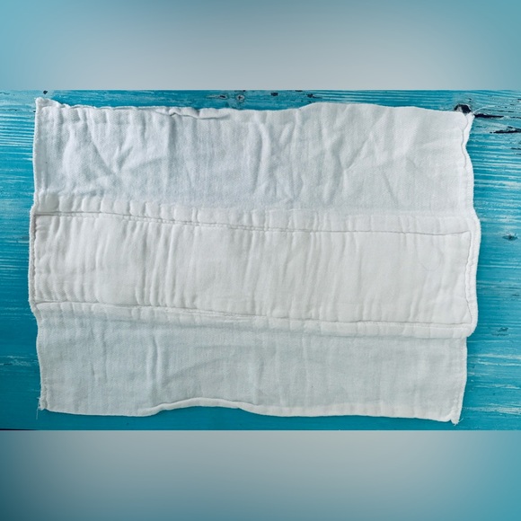 Homegrown Hawaii Keiki Burp Cloth - Picture 4 of 4